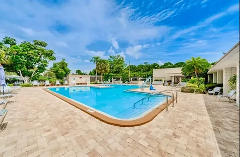 5925 Terrace Park Drive N St Petersburg FL 33709
