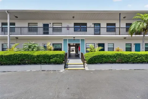 5925 Terrace Park Drive N St Petersburg FL 33709