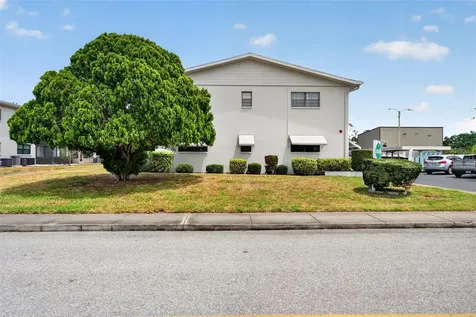 5925 Terrace Park Drive N St Petersburg FL 33709