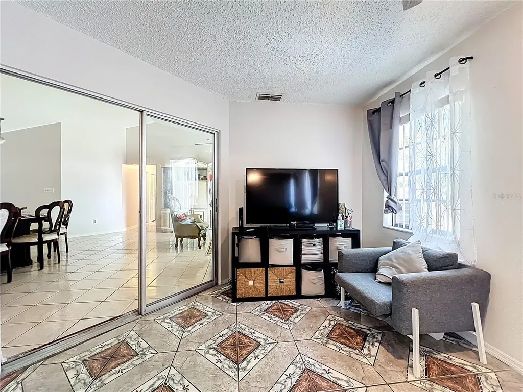 6619 Hiawassee Meadows Drive Orlando FL 32818
