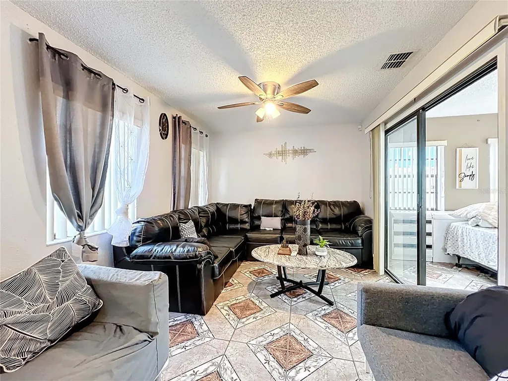 6619 Hiawassee Meadows Drive Orlando FL 32818