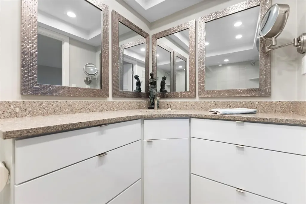3330 Gulf Of Mexico Drive Longboat Key FL 34228