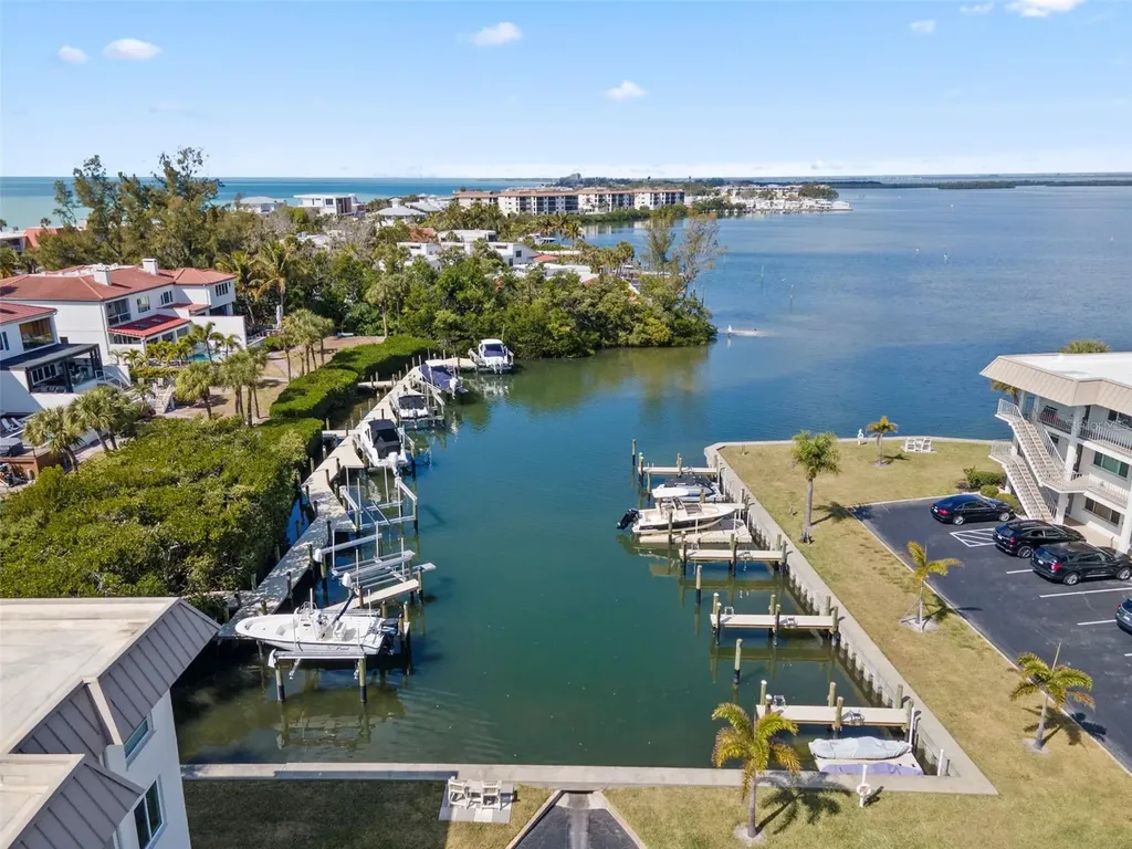 3330 Gulf Of Mexico Drive Longboat Key FL 34228