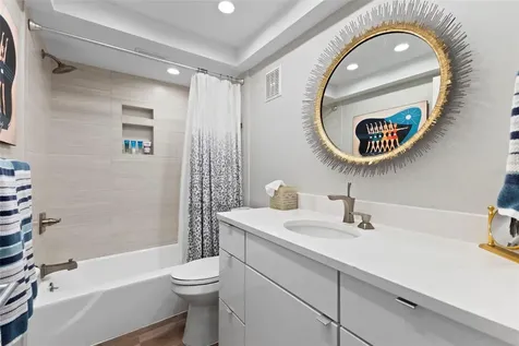 3330 Gulf Of Mexico Drive Longboat Key FL 34228