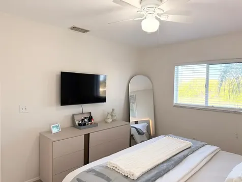 16TH Place Cape Coral FL 33914