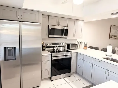 16TH Place Cape Coral FL 33914