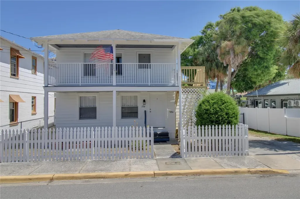 236 N Oleander Avenue Daytona Beach FL 32118
