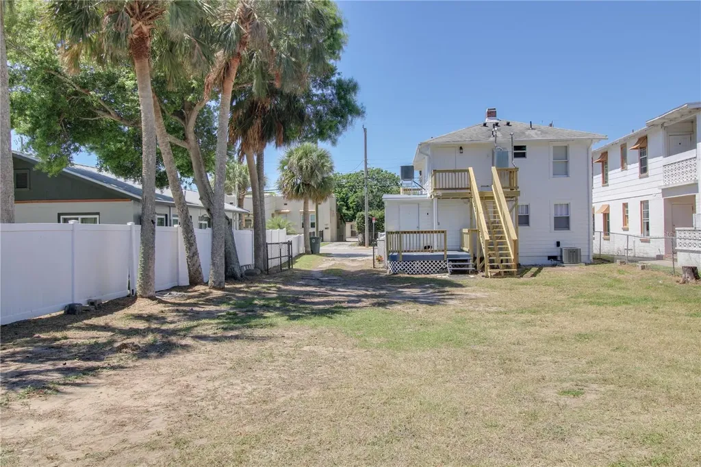236 N Oleander Avenue Daytona Beach FL 32118