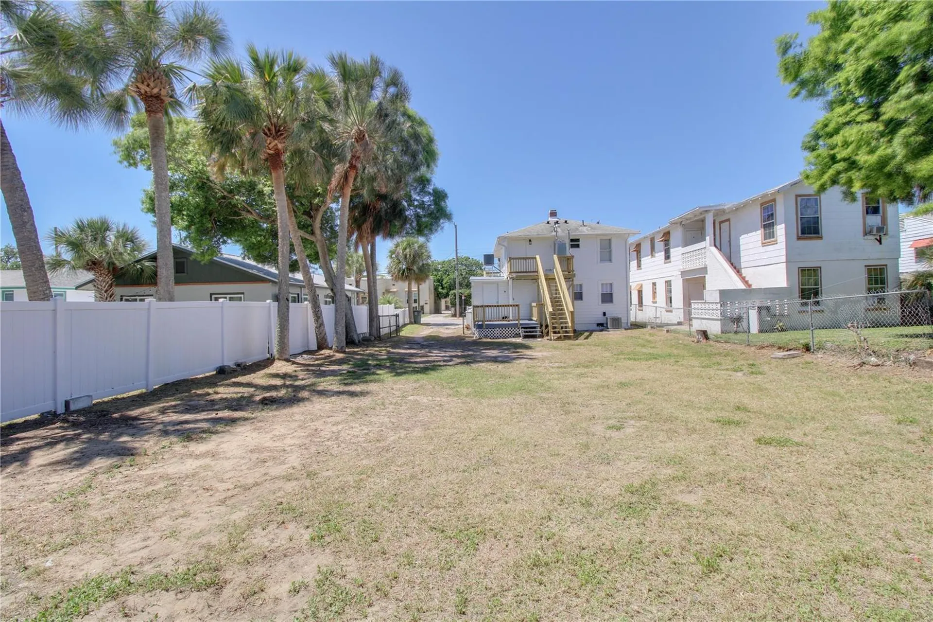 236 N Oleander Avenue Daytona Beach FL 32118