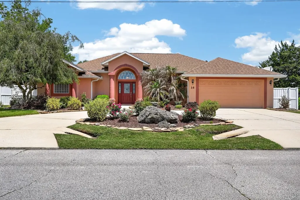 16 Wheeler Lane Palm Coast FL 32164