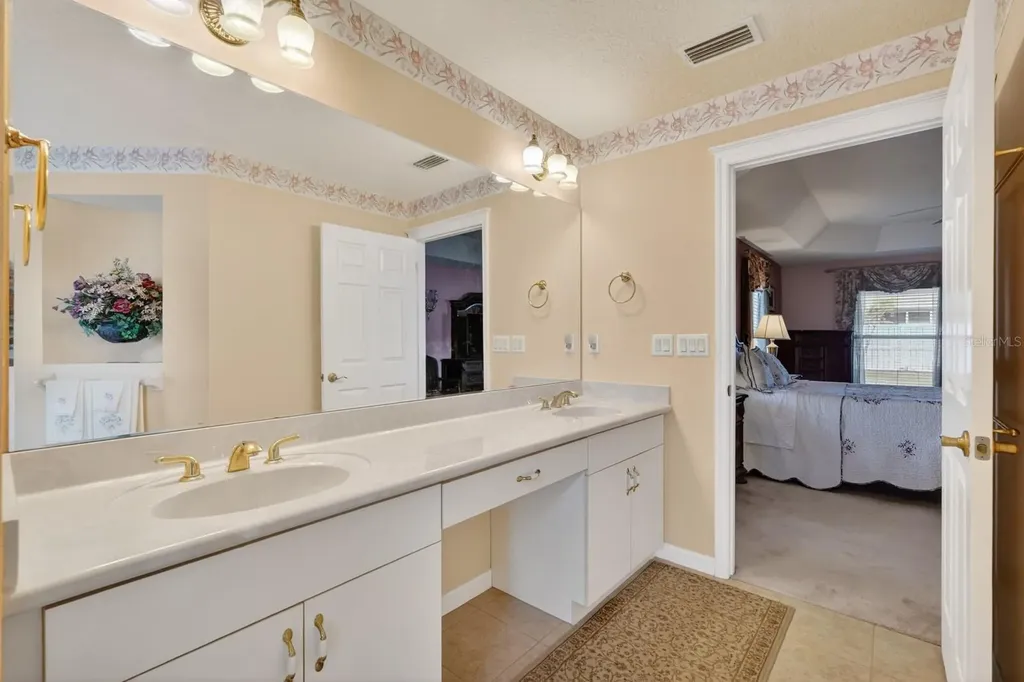 16 Wheeler Lane Palm Coast FL 32164