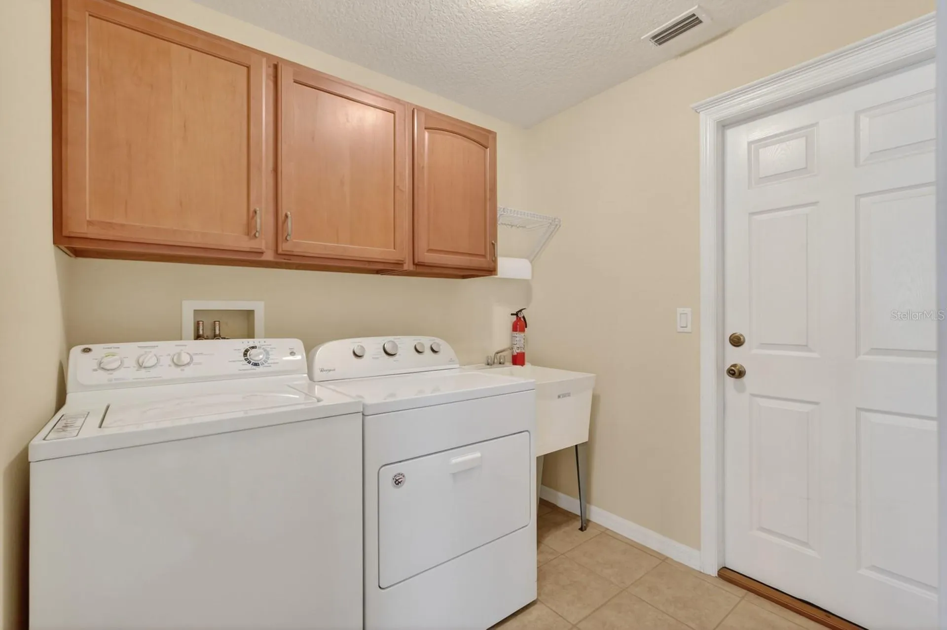 16 Wheeler Lane Palm Coast FL 32164