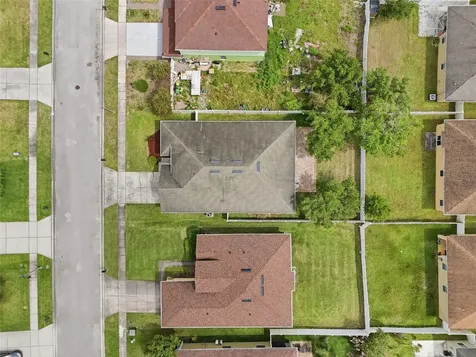 1811 Soldiers Pass St Cloud FL 34769