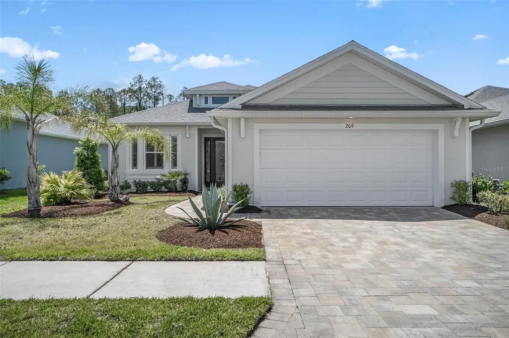 209 Hawthorn Avenue Palm Coast FL 32164