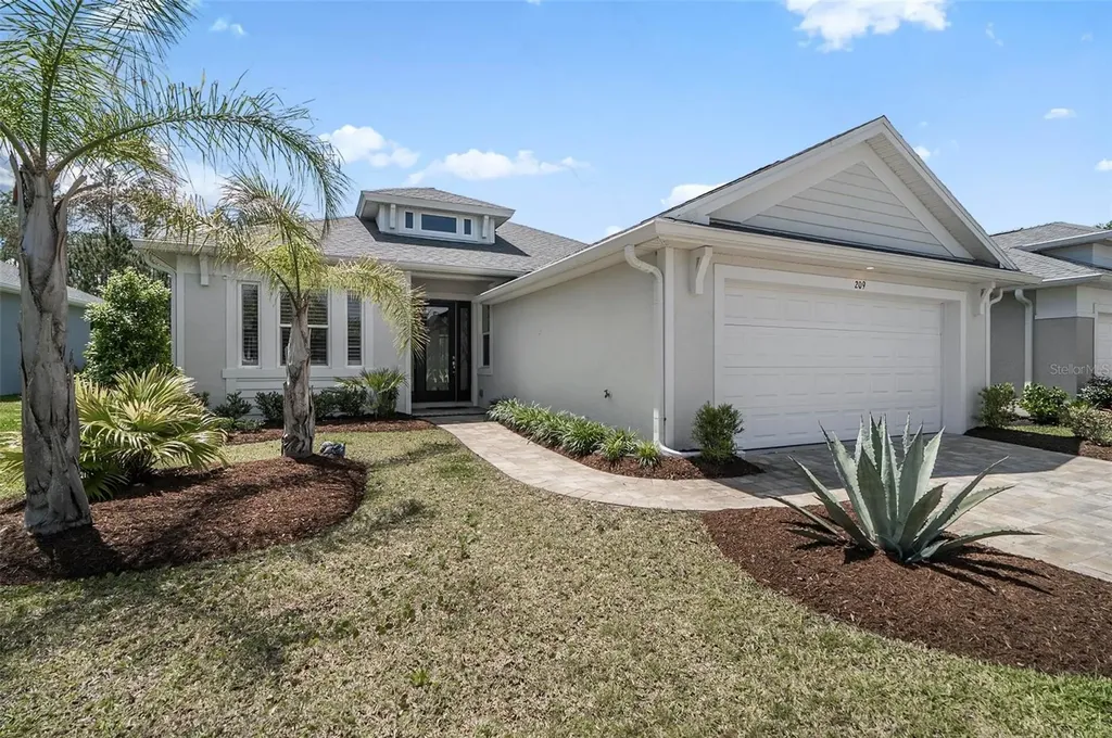209 Hawthorn Avenue Palm Coast FL 32164