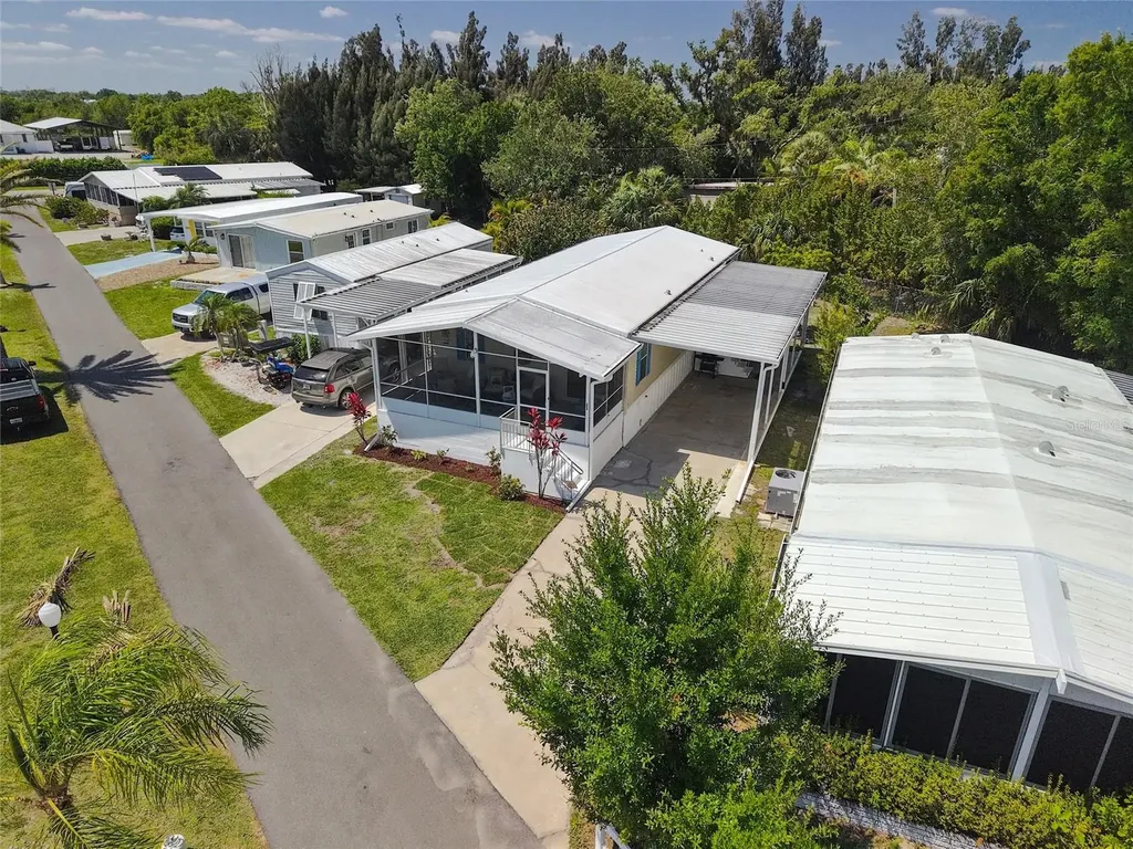 2927 Coquina Esplanade Punta Gorda FL 33982