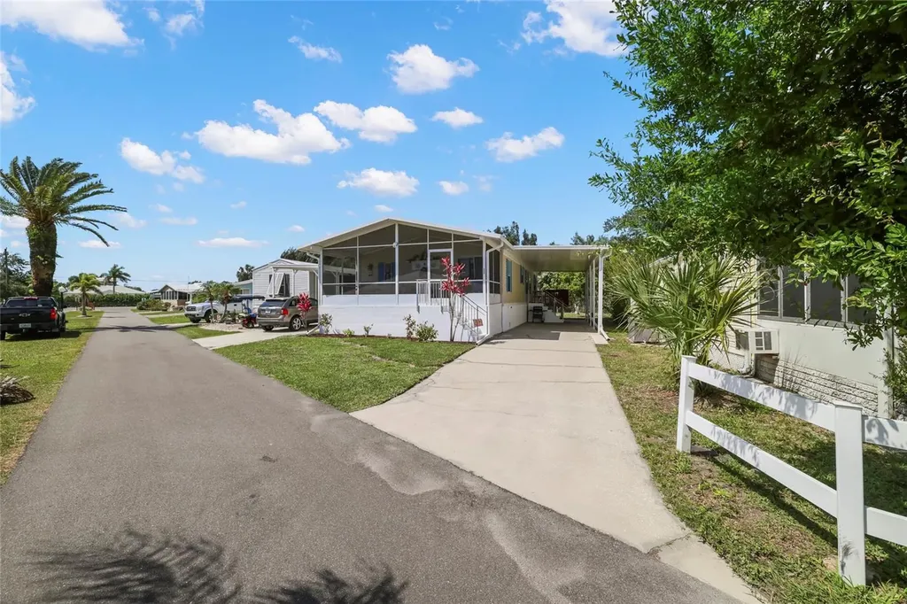 2927 Coquina Esplanade Punta Gorda FL 33982