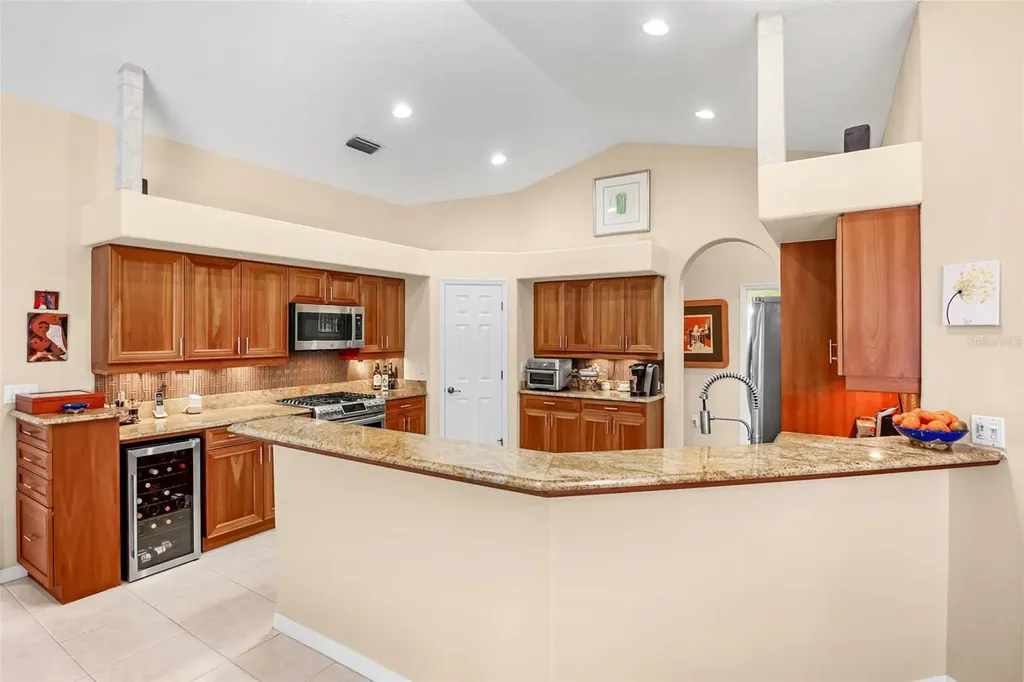 4813 Benchmark Court Sarasota FL 34238