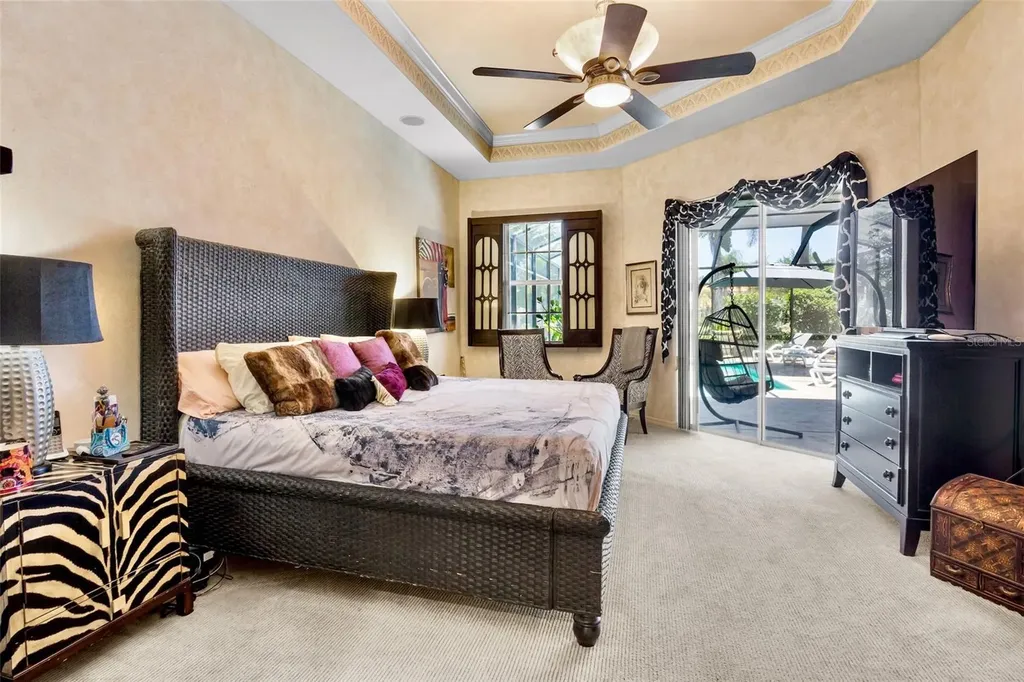4813 Benchmark Court Sarasota FL 34238
