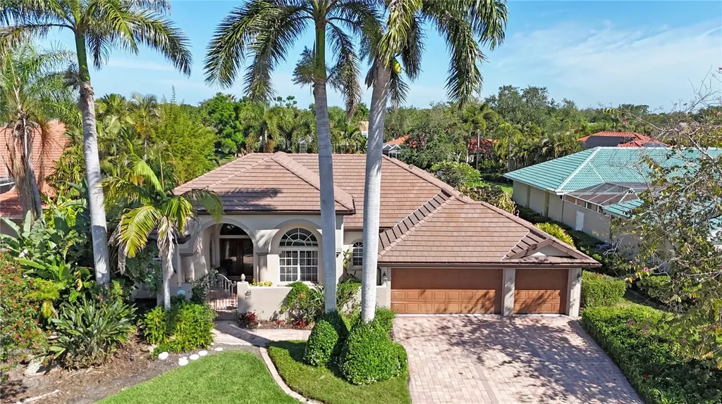 4813 Benchmark Court Sarasota FL 34238
