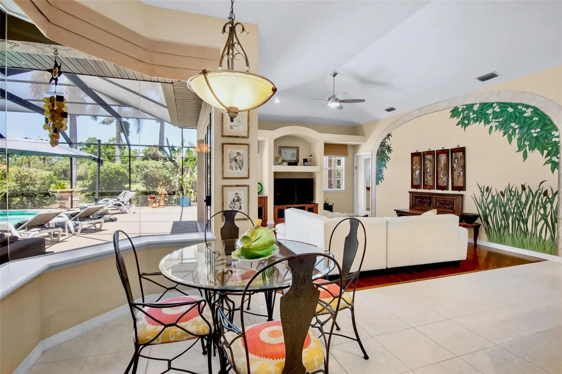 4813 Benchmark Court Sarasota FL 34238