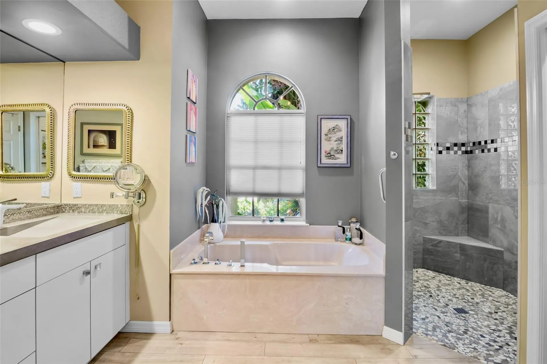 4813 Benchmark Court Sarasota FL 34238