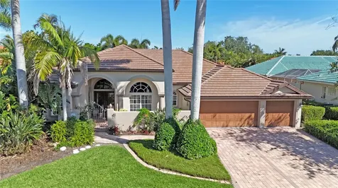 4813 Benchmark Court Sarasota FL 34238