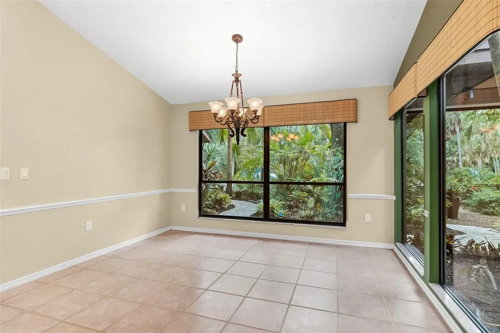 4295 Woodview Drive Sarasota FL 34232