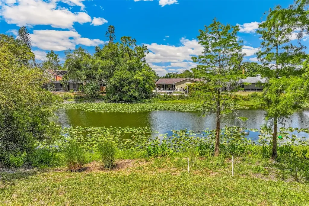 4295 Woodview Drive Sarasota FL 34232
