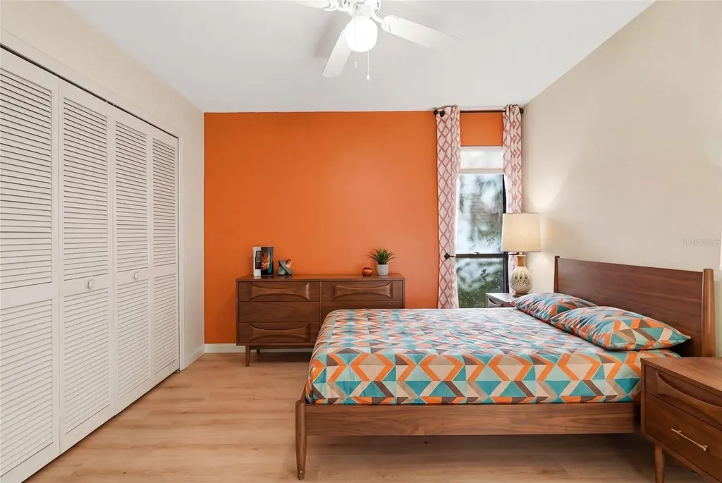4295 Woodview Drive Sarasota FL 34232