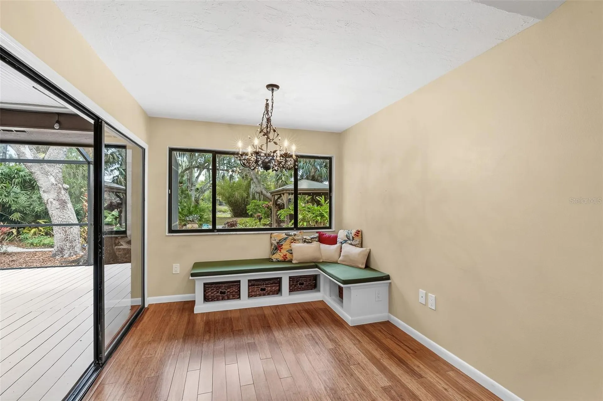 4295 Woodview Drive Sarasota FL 34232