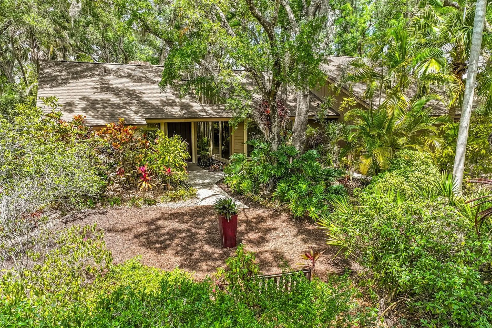 4295 Woodview Drive Sarasota FL 34232