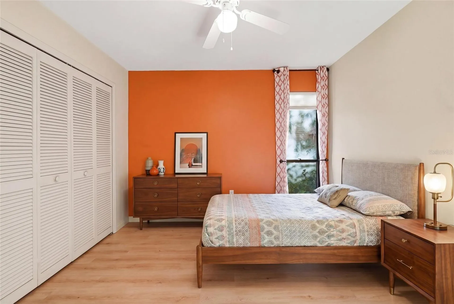 4295 Woodview Drive Sarasota FL 34232