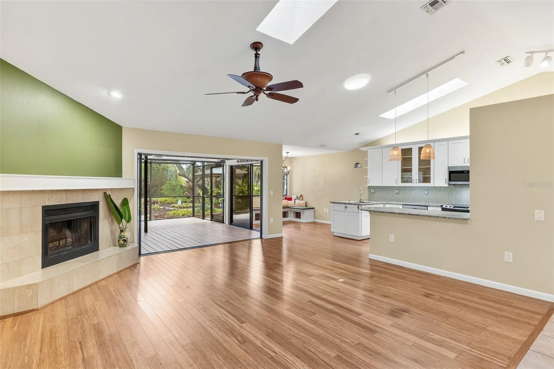 4295 Woodview Drive Sarasota FL 34232