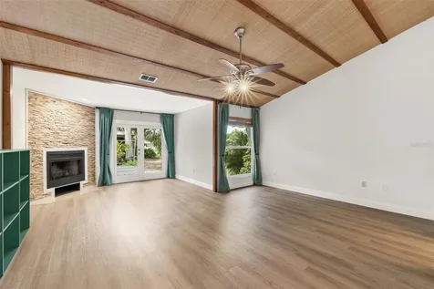 4295 Woodview Drive Sarasota FL 34232