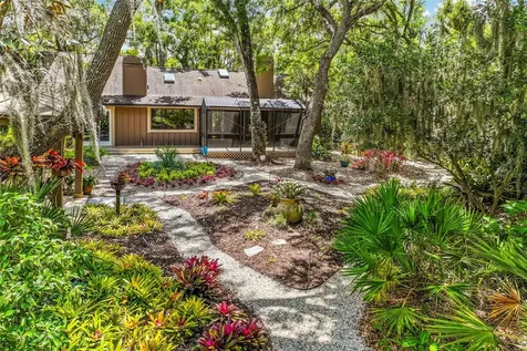 4295 Woodview Drive Sarasota FL 34232