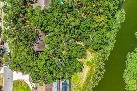 4295 Woodview Drive Sarasota FL 34232