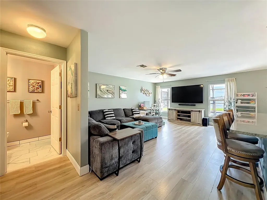 951 Crystal Bay Lane Orlando FL 32828
