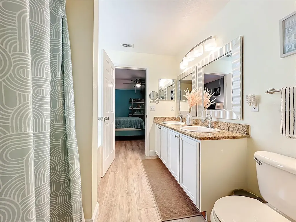 951 Crystal Bay Lane Orlando FL 32828