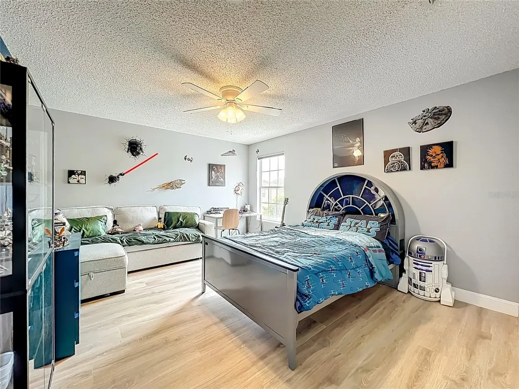 951 Crystal Bay Lane Orlando FL 32828
