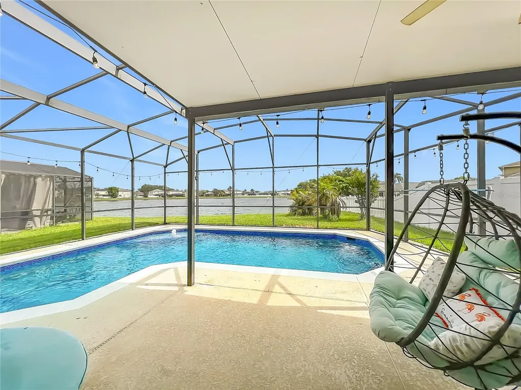 951 Crystal Bay Lane Orlando FL 32828