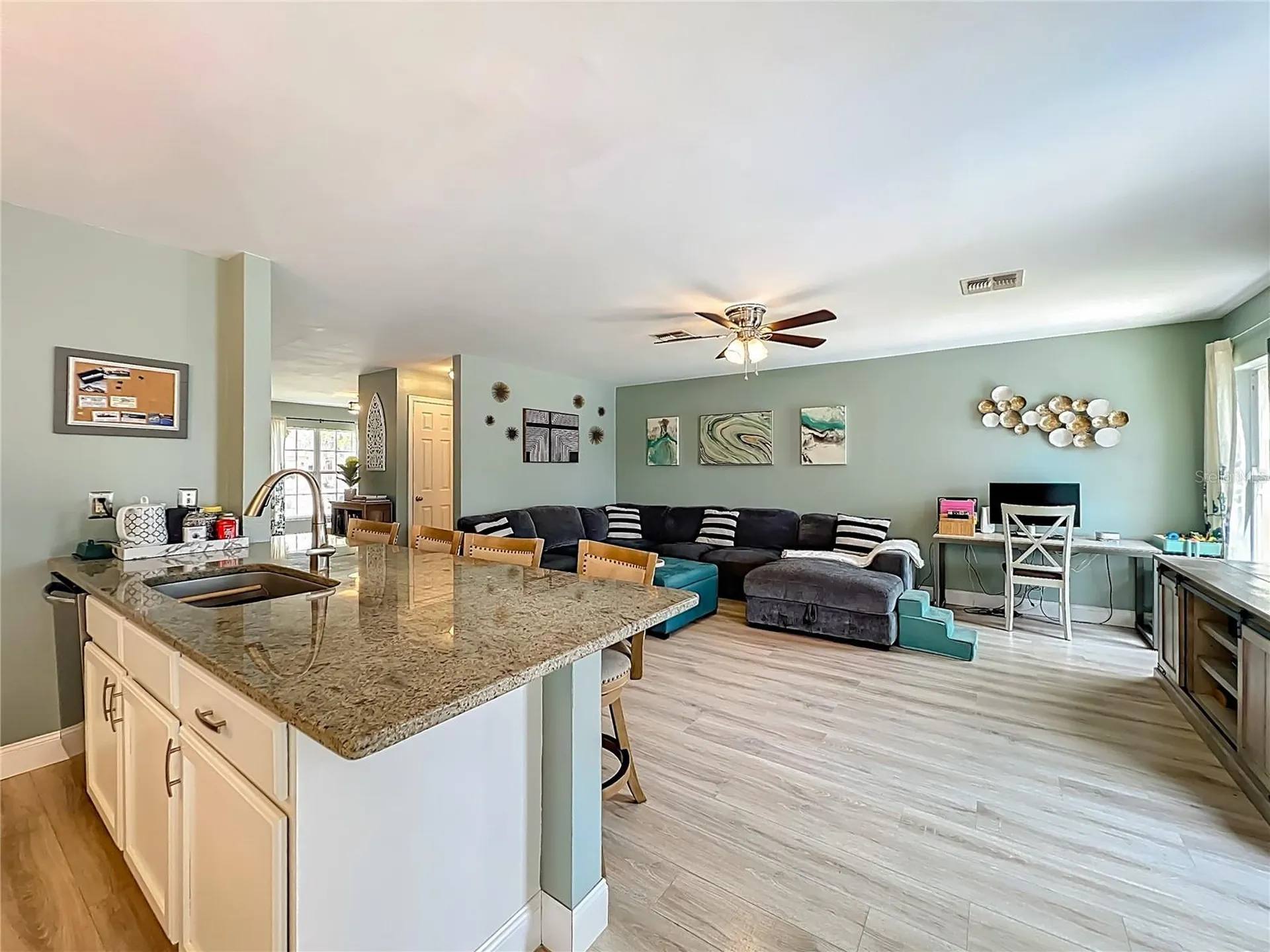 951 Crystal Bay Lane Orlando FL 32828