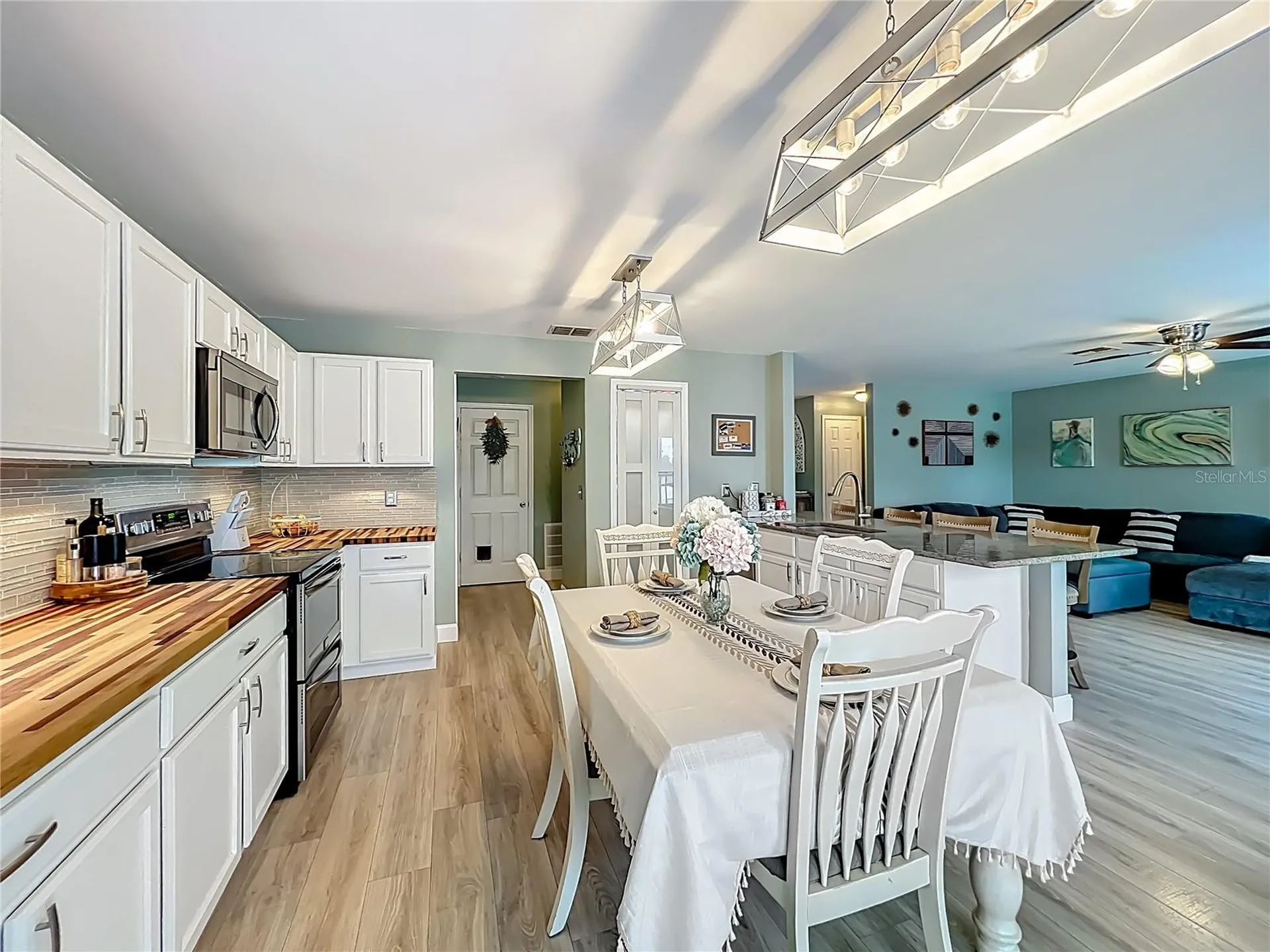 951 Crystal Bay Lane Orlando FL 32828