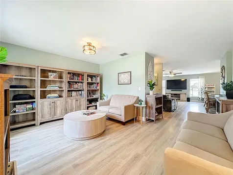 951 Crystal Bay Lane Orlando FL 32828