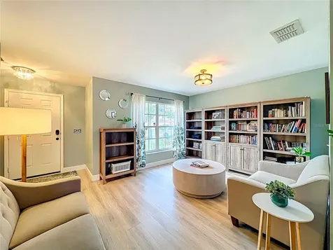 951 Crystal Bay Lane Orlando FL 32828