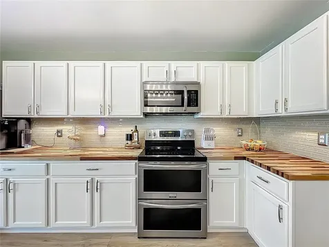 951 Crystal Bay Lane Orlando FL 32828