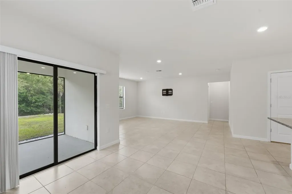 16048 Beachberry Drive North Fort Myers FL 33917