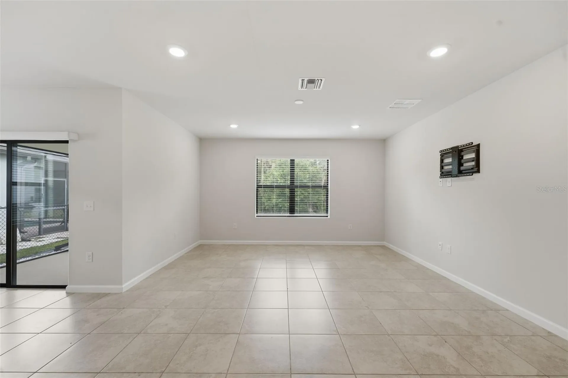 16048 Beachberry Drive North Fort Myers FL 33917