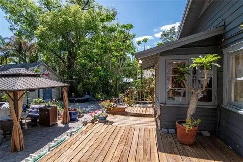 220 W Fern Street Tampa FL 33604