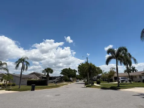 8728 Cobblestone Drive Tampa FL 33615